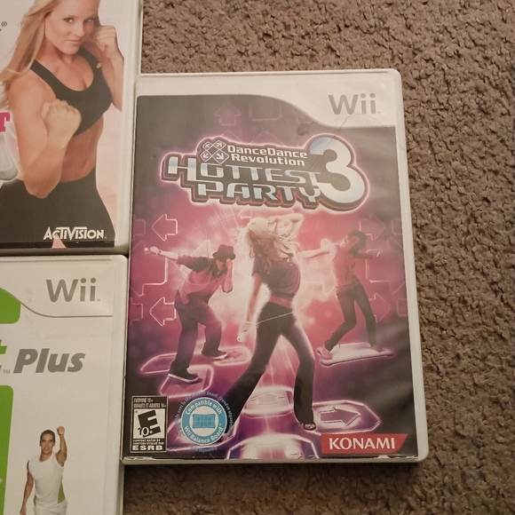 Nintendo Wii White Console & 10 Game Bundle PRE-OWNED - Picture 6 of 6